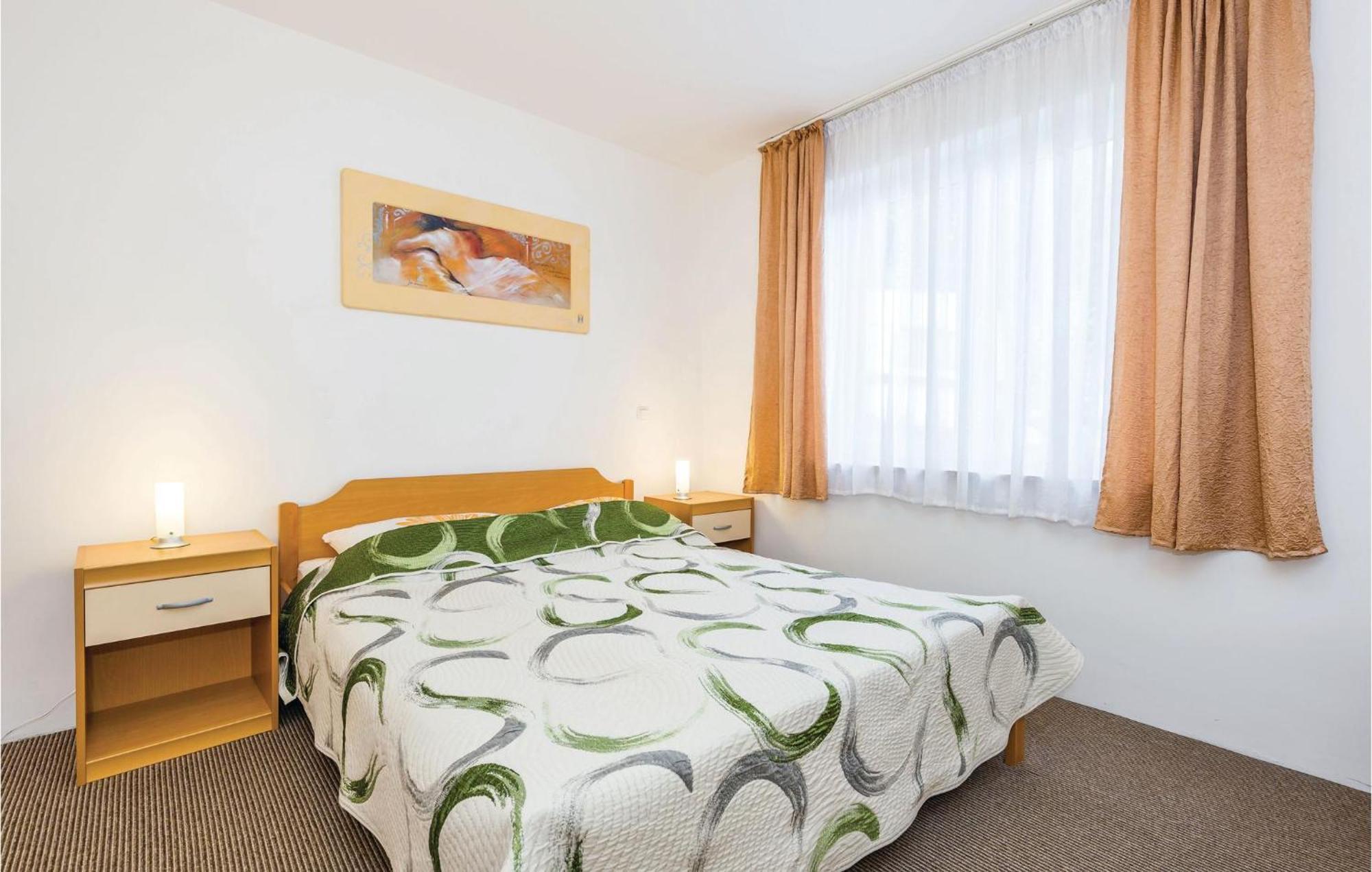 Stunning Apartment In Moscenicka Draga Exterior photo